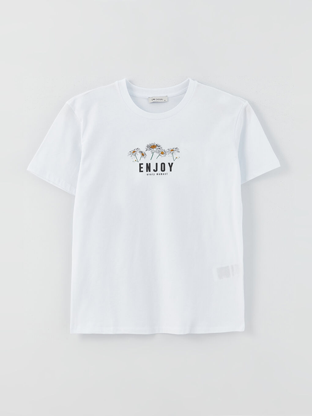 Beyaz Bisiklet Yaka Baskılı Kısa Kollu Kadın Tişört-5