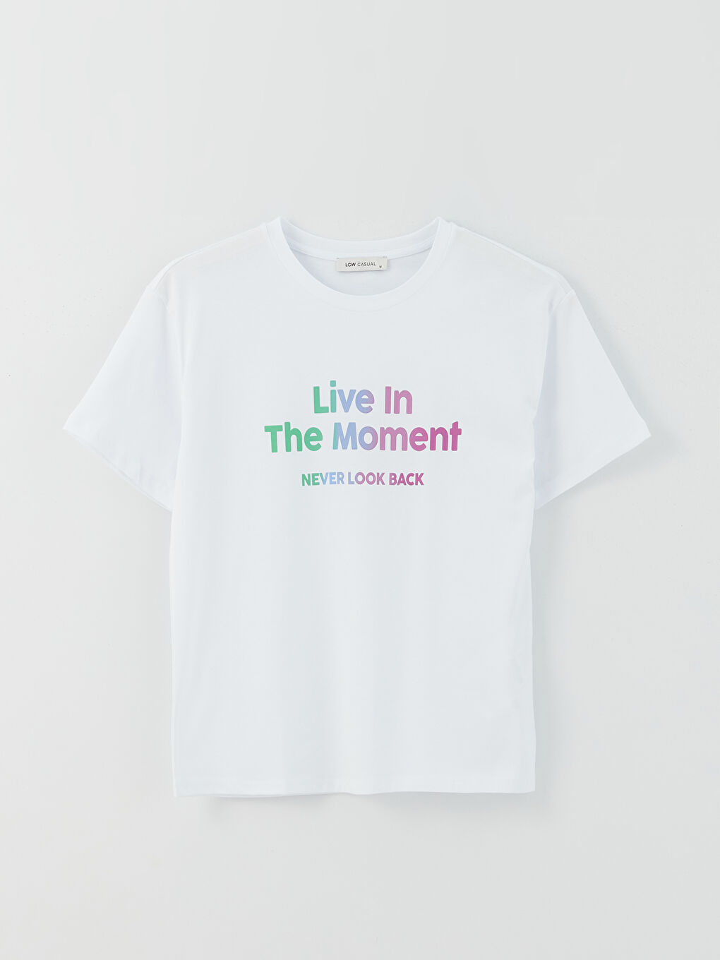 Beyaz Bisiklet Yaka Baskılı Kısa Kollu Kadın Tişört-5