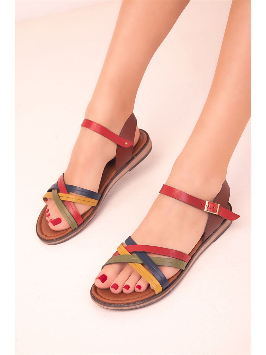 Karışık Deri Toka Detaylı Kadın Sandalet-1