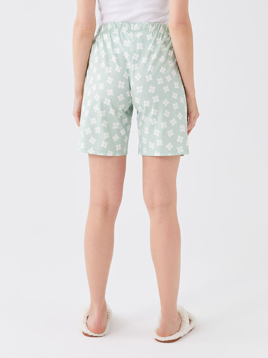 LCW DREAM Elasticated Waist Patterned Women's Short Pyjama Bottoms -S3JP24Z8-LRF
