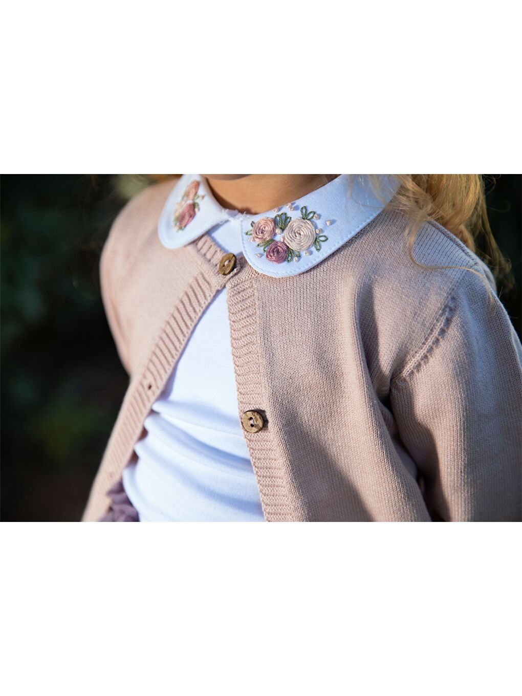 Beyaz Bebe Yaka Uzun Kollu Kız Bebek Çıtçıtlı Bodysuit-1