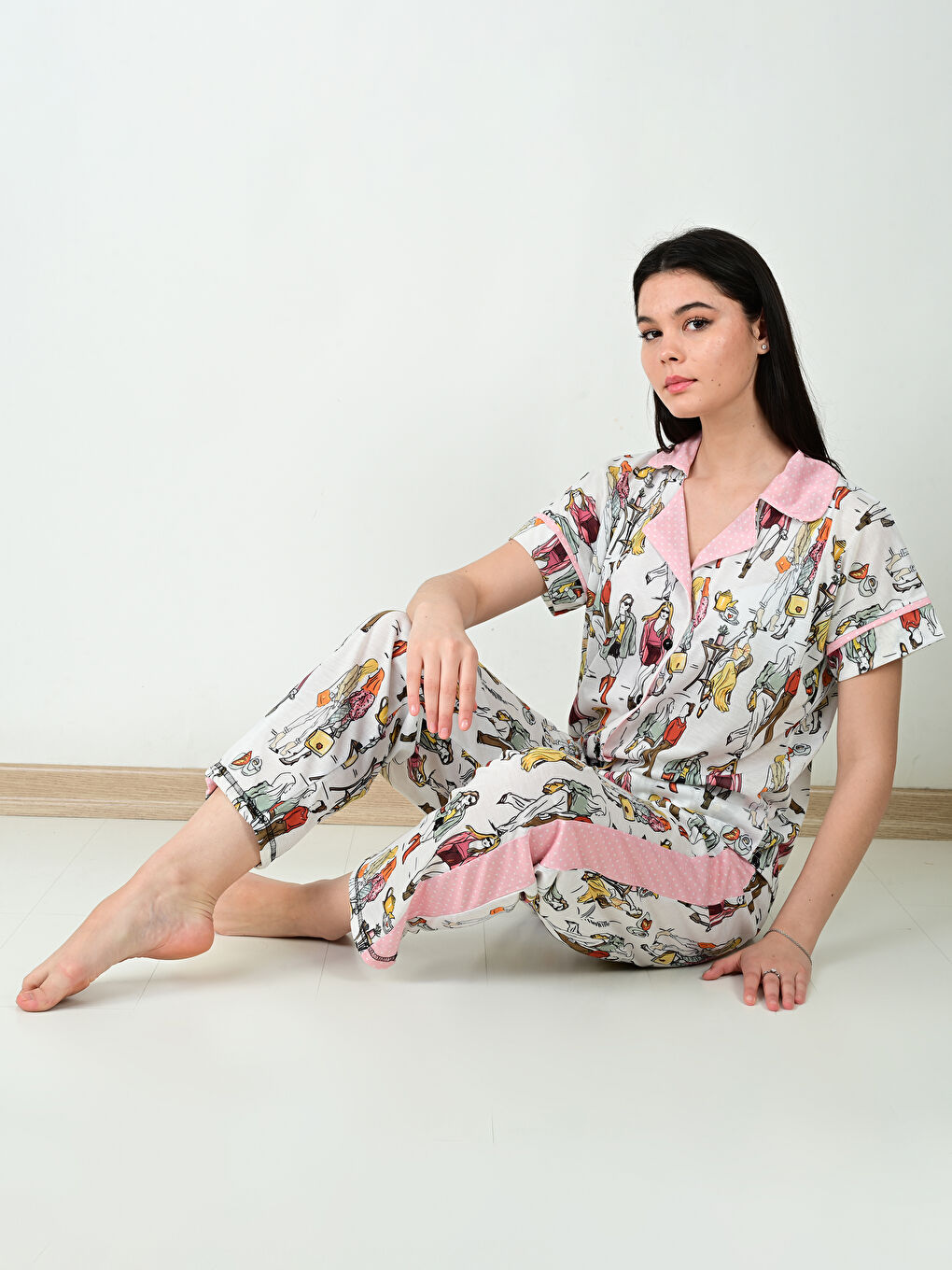 Beyaz Gömlek Yaka Baskılı Kadın Pijama Takımı-2