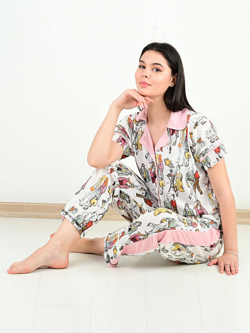 Beyaz Gömlek Yaka Baskılı Kadın Pijama Takımı-3