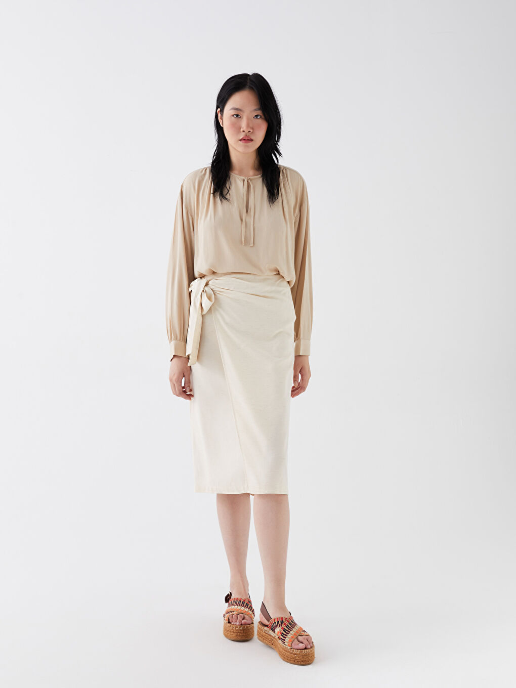 Ekru Bağlamalı Yaka Çizgili Uzun Kollu Kadın Bluz-2