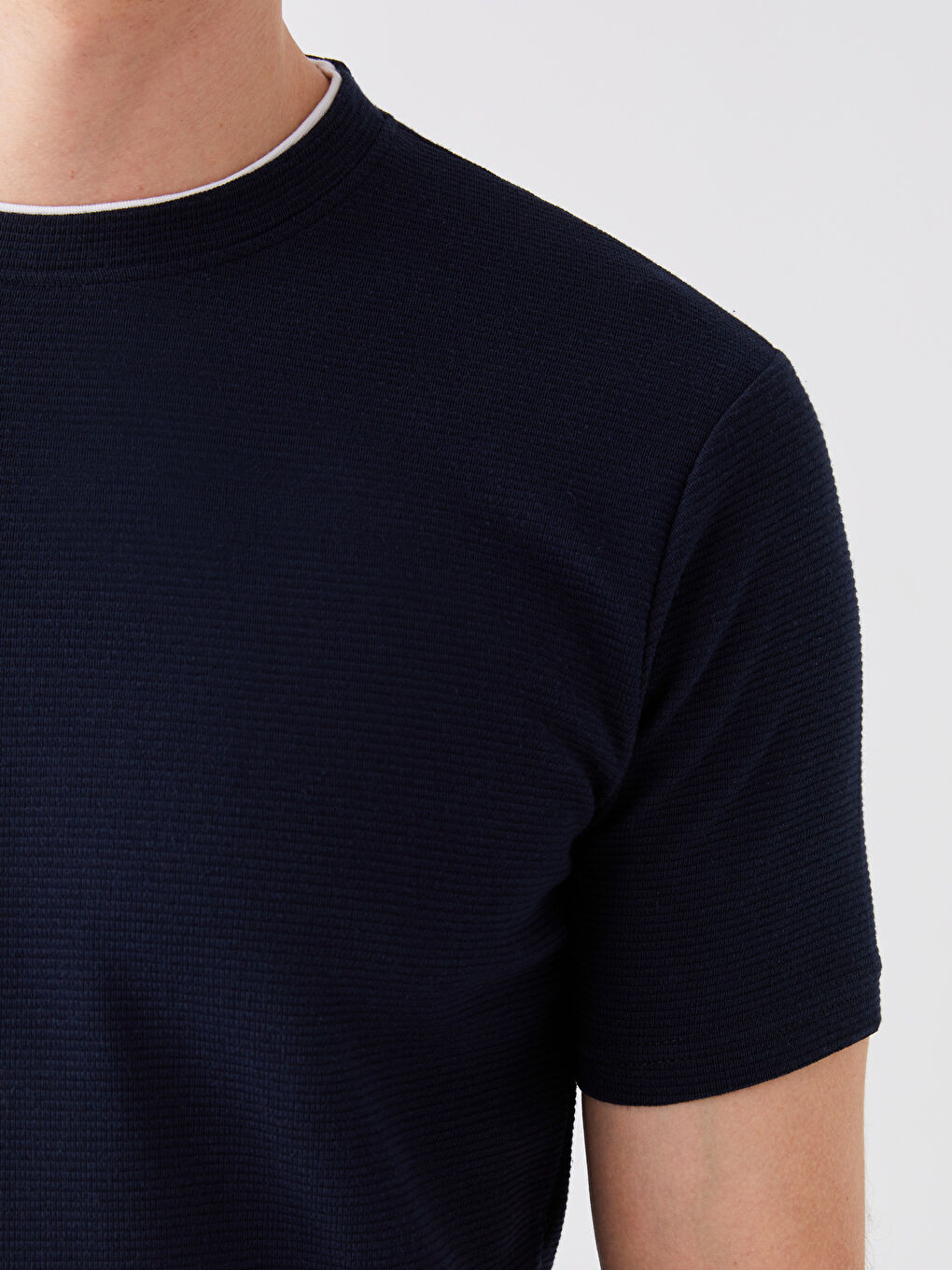 Lacivert Bisiklet Yaka Kısa Kollu Erkek Tişört-3