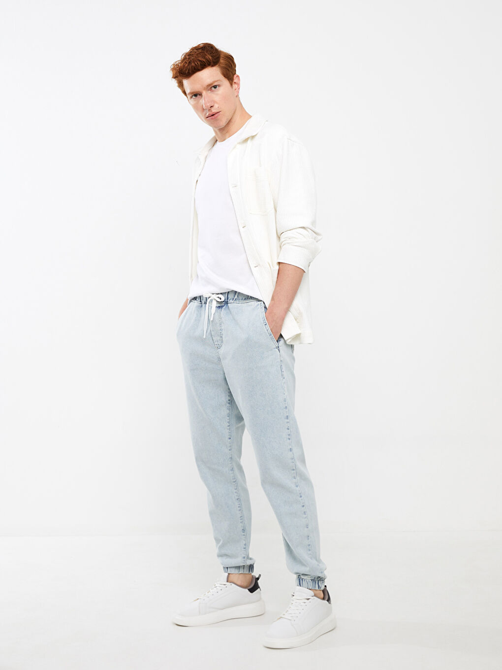 Mavi Jogger Fit Erkek Jean Pantolon