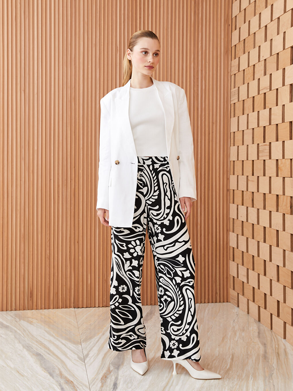 Elasticated Waist Patterned Wide Leg Women's Trousers-1