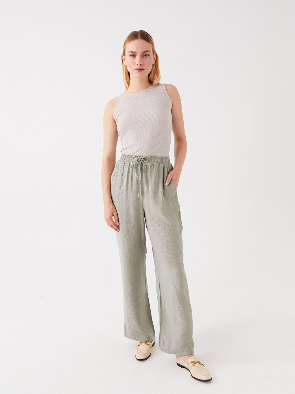 Yeşil Beli Lastikli Rahat Kalıp Kadın Pantolon-1