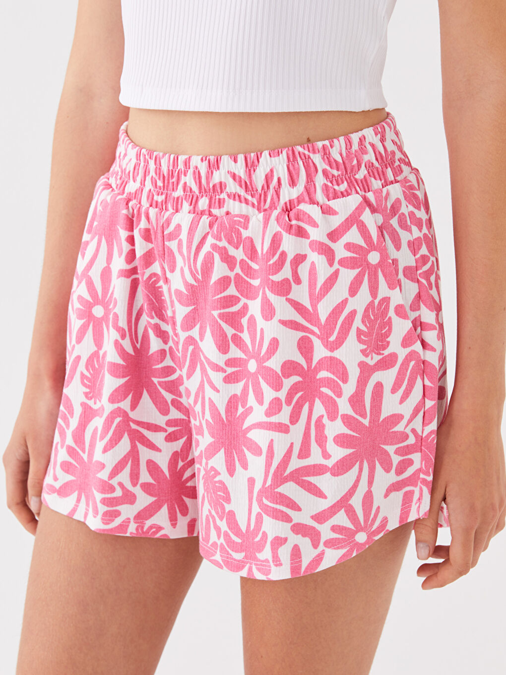 Beyaz Beli Lastikli Desenli Kadın Şort Pijama Altı-2