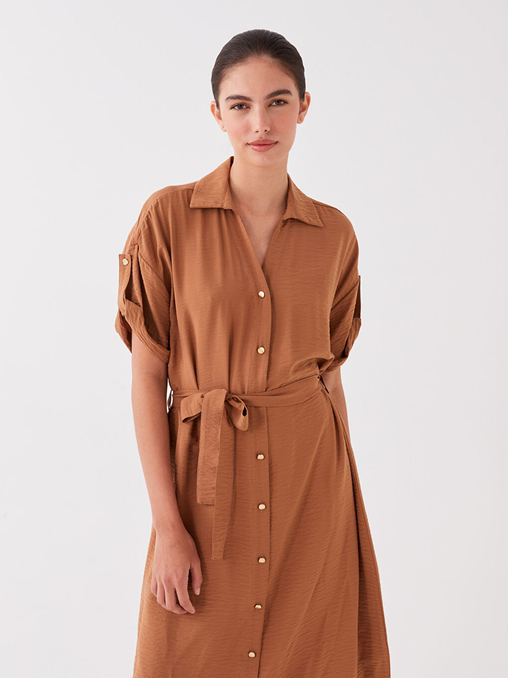 Robe Chemise Unie à Manches Courtes pour Femmes-1