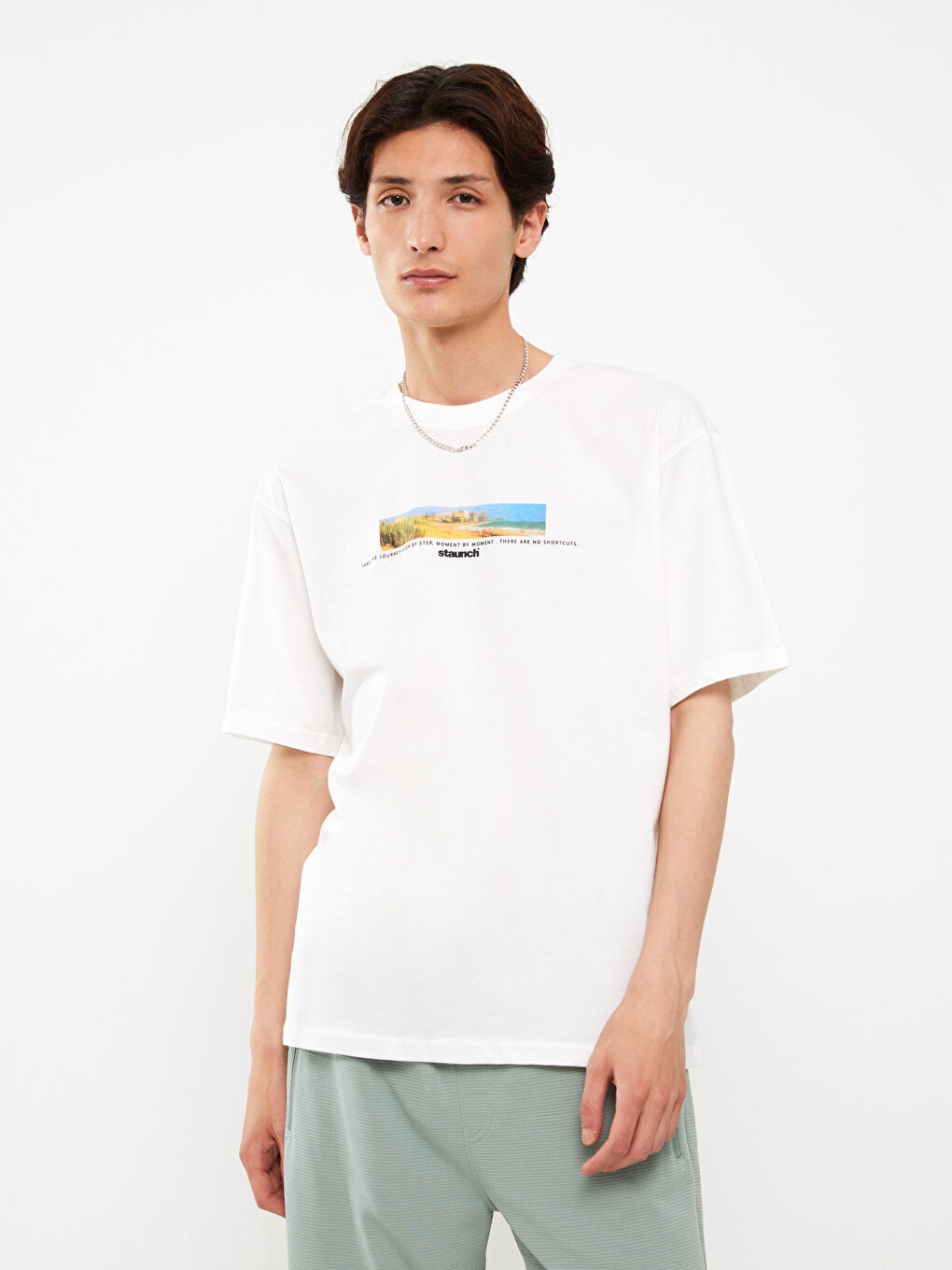 Beyaz Bisiklet Yaka Kısa Kollu Baskılı Penye Erkek Tişört-1