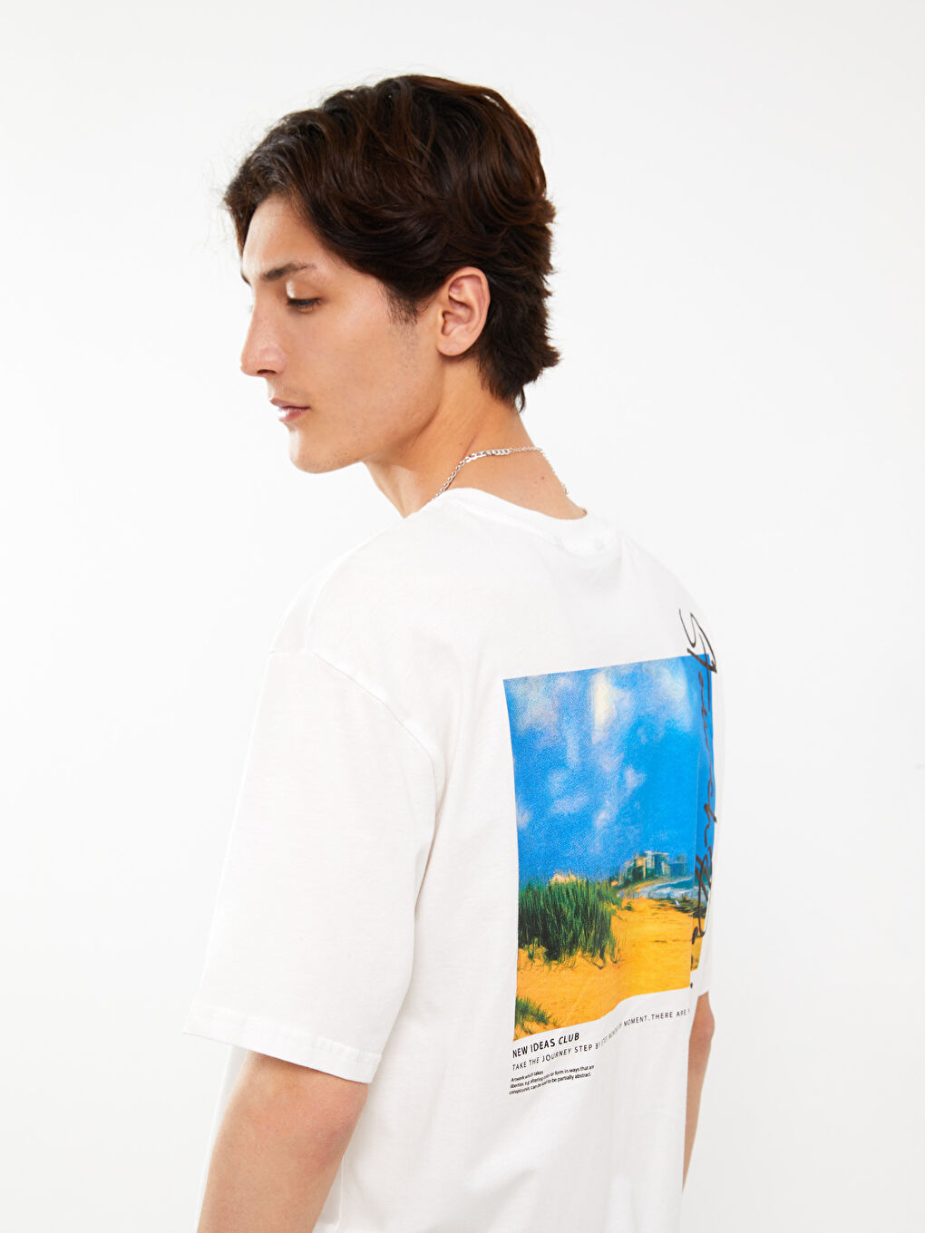 Beyaz Bisiklet Yaka Kısa Kollu Baskılı Penye Erkek Tişört-2