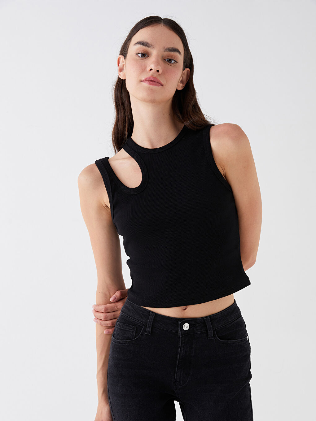 Crew Neck Window Detailed Women's Crop Top -S3JS46Z8-CVL