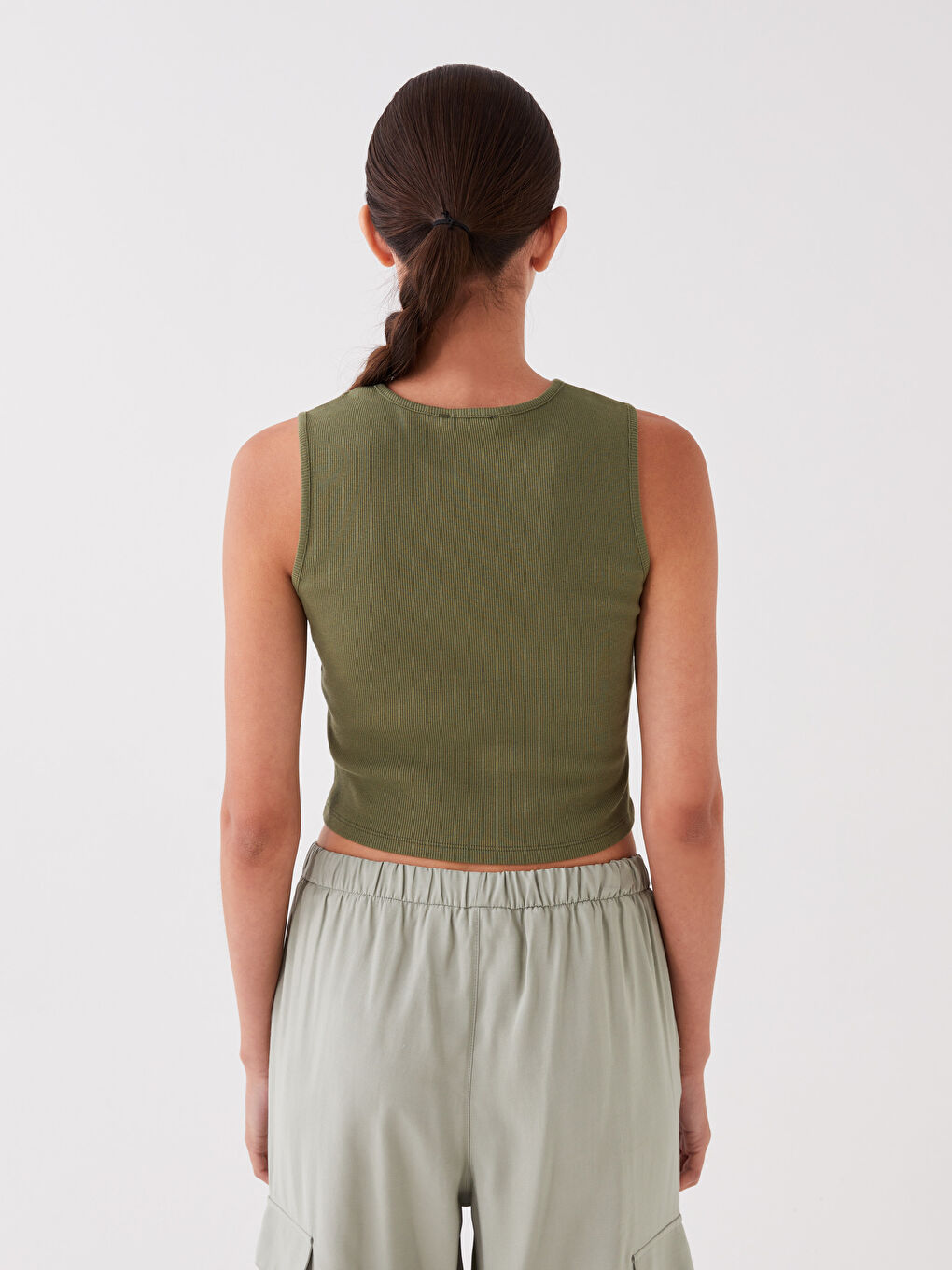 Crew Neck Window Detailed Crop Women's Tank Top-4