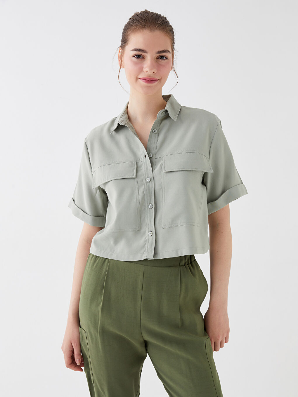 Gri Düz Kısa Kollu Crop Kadın Gömlek