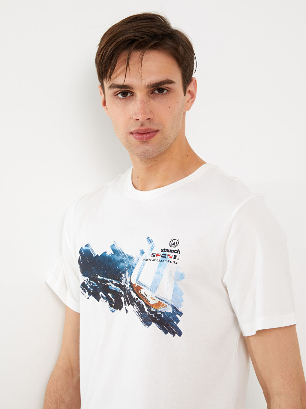 Beyaz Bisiklet Yaka Kısa Kollu Baskılı Penye Erkek Tişört-1