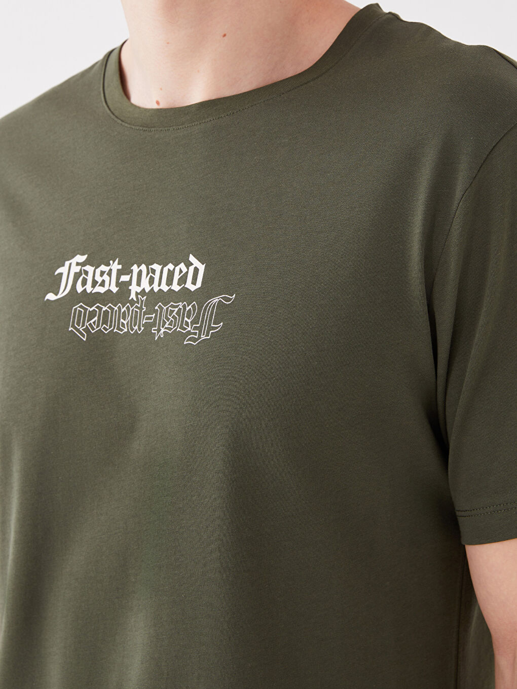 Haki Bisiklet Yaka Kısa Kollu Baskılı Penye Erkek Tişört-3
