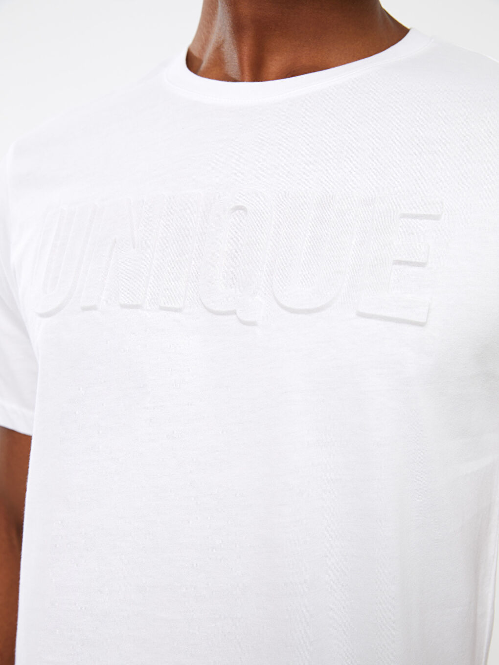 მრგვალი საყელო მოკლე სახელო ნაბეჭდი კომბინირებული ბამბის მამაკაცის მაისური-2