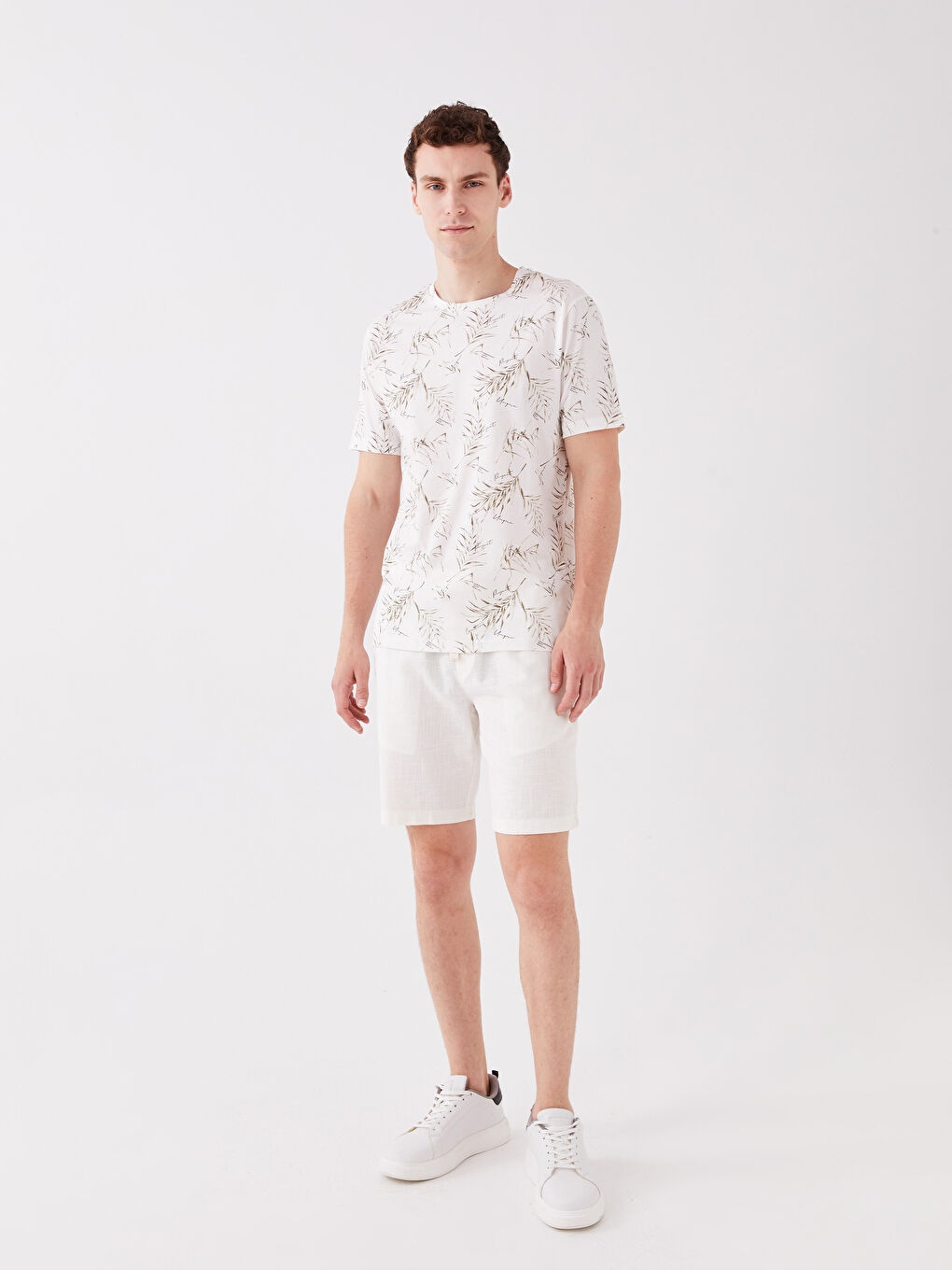 Ekru Bisiklet Yaka Kısa Kollu Desenli Penye Erkek Tişört-2