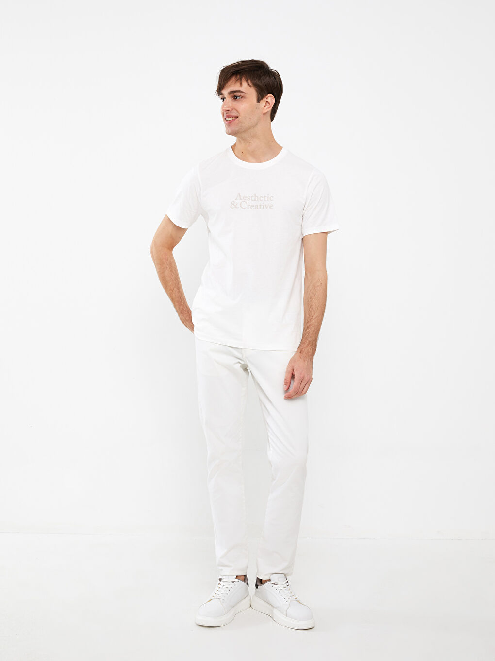 Ekru Bisiklet Yaka Kısa Kollu Baskılı Penye Erkek Tişört-2