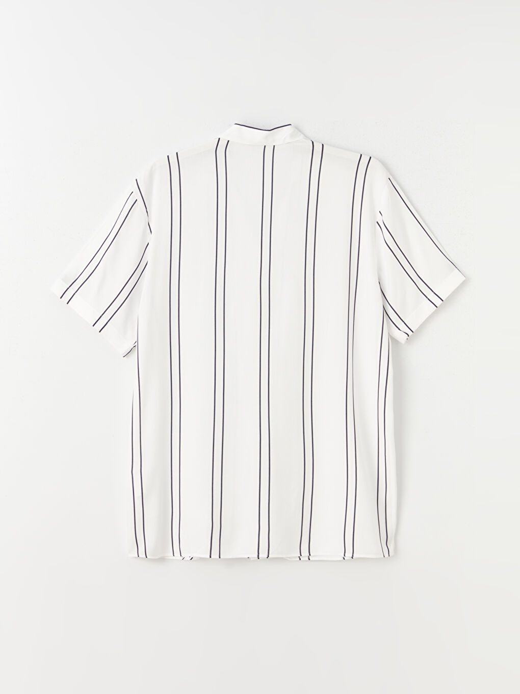 Beyaz Regular Fit Kısa Kollu Çizgili Viskon Erkek Gömlek-6