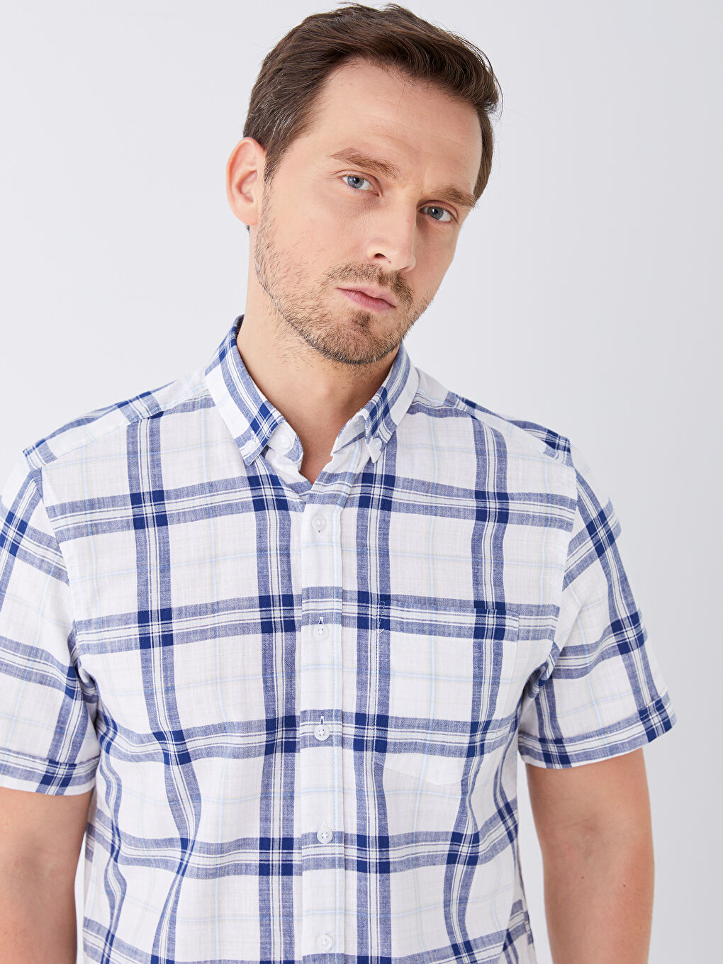 Cămașă pentru Bărbați cu Mânecă Scurtă, Croială Regulară, Model Carouri-1