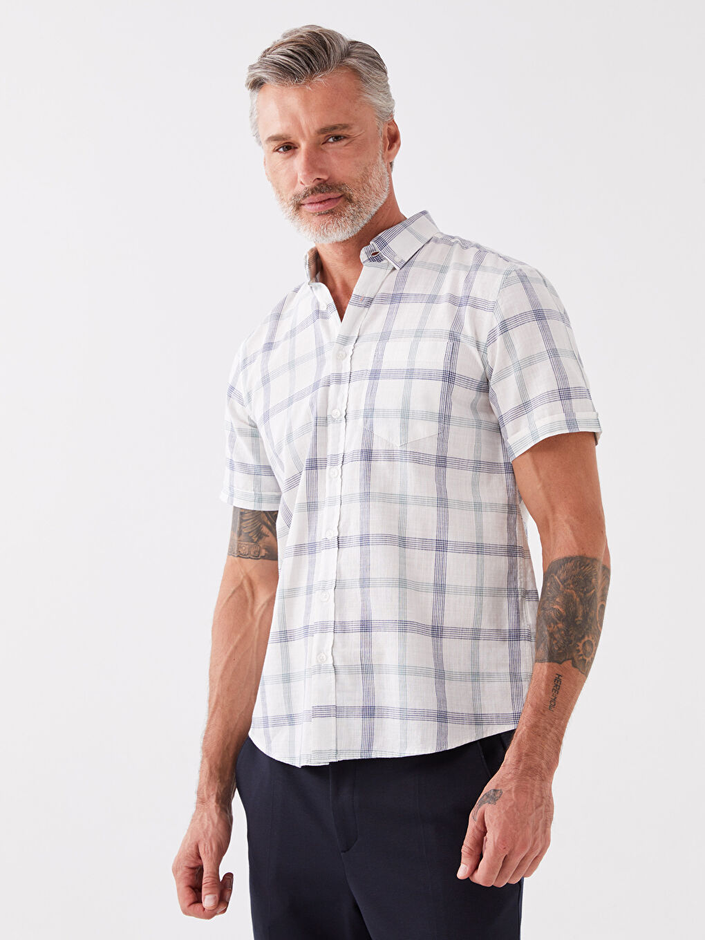 Рубашка Мужская Клетчатая Стандартного Кроя С Коротким Рукавом