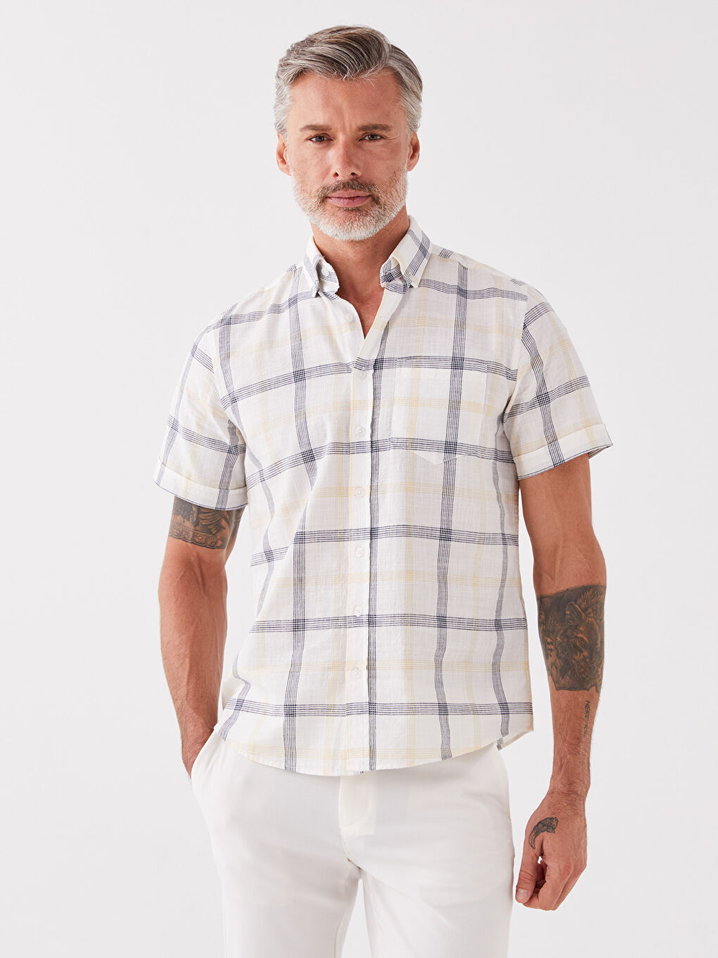 LCWAIKIKI Classic Regular Fit Short Sleeve Plaid Men's Shirt