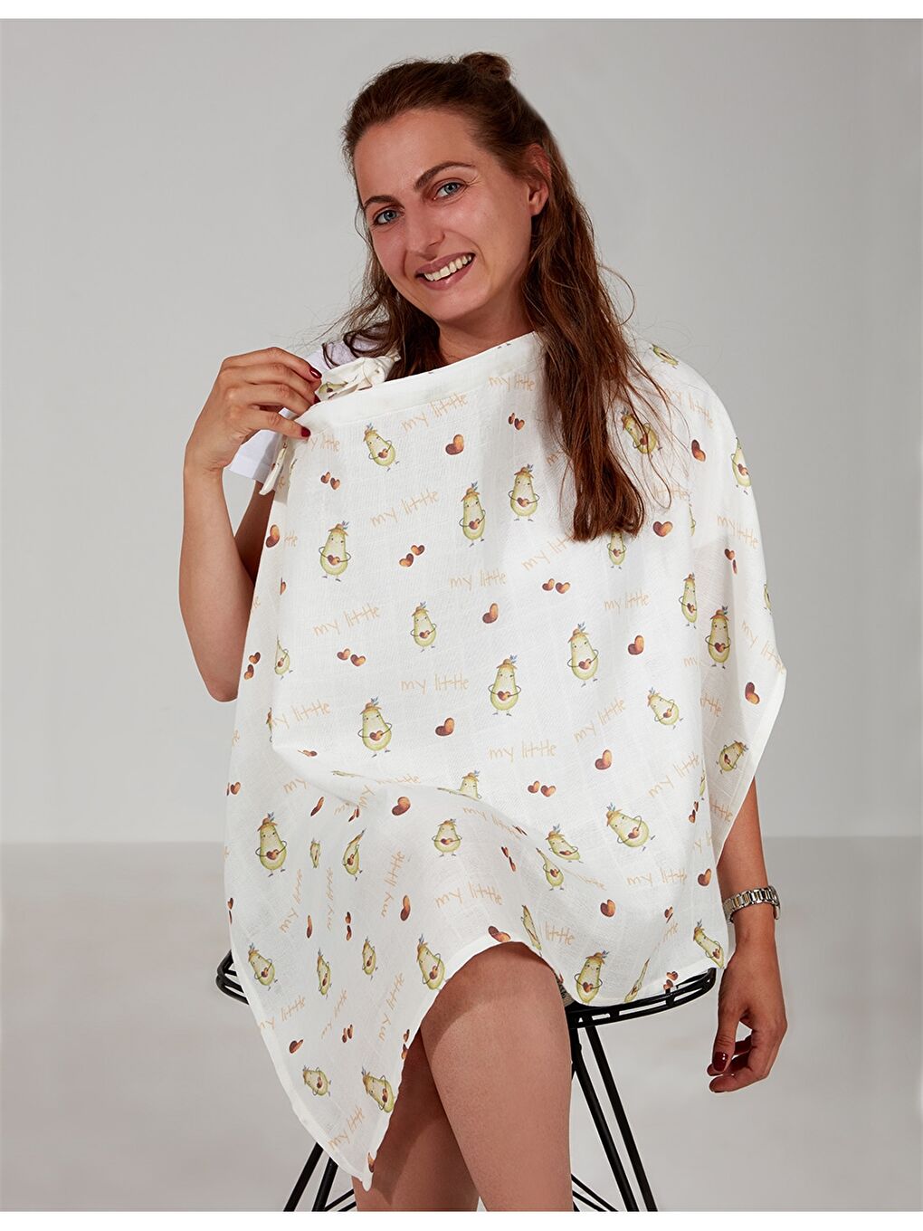 Desenli Emzirme Önlüğü 90x60 cm