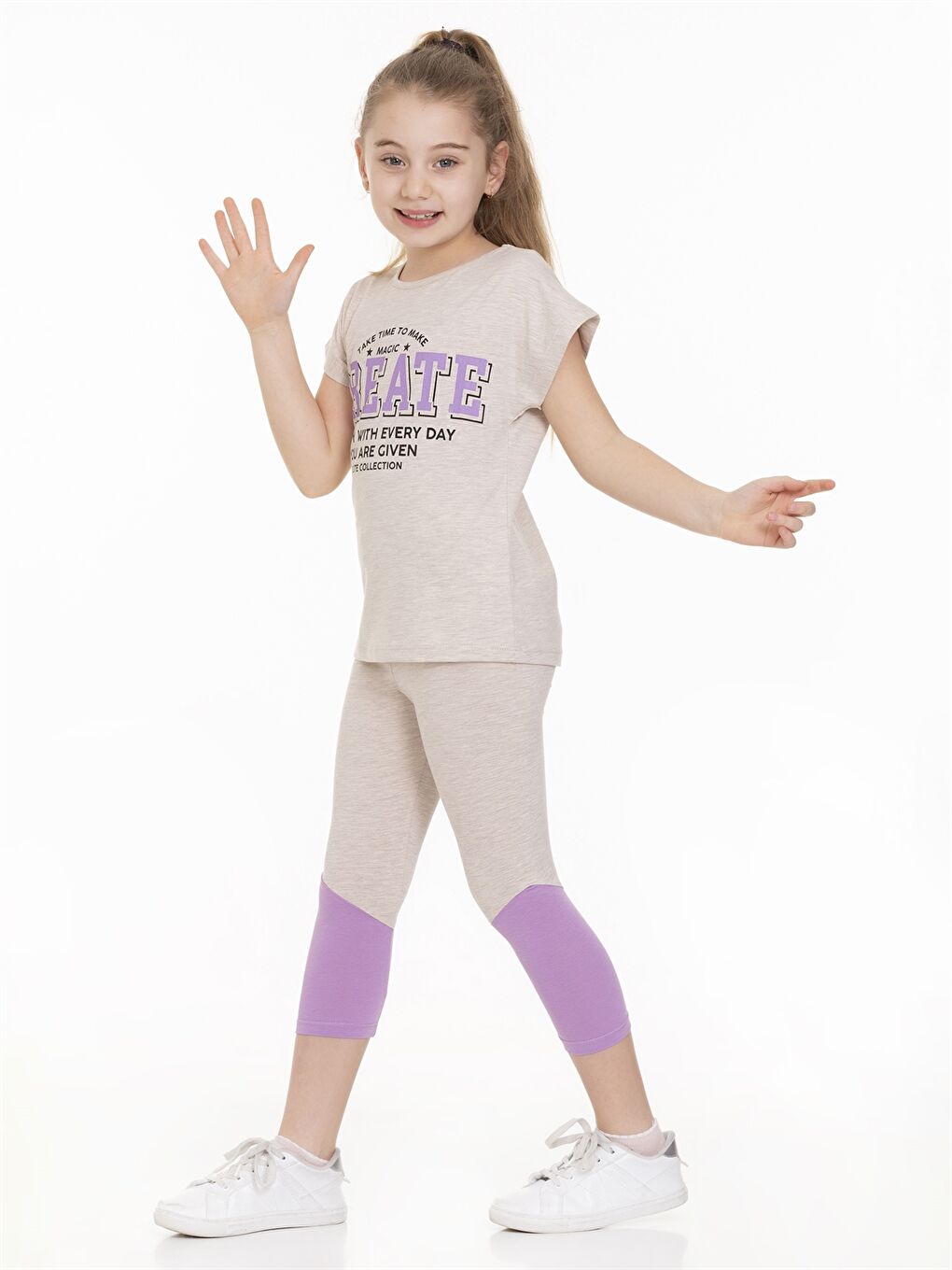 Bej Bisiklet Yaka Baskılı Kısa Kollu Kız Çocuk Tişört ve Tayt-1
