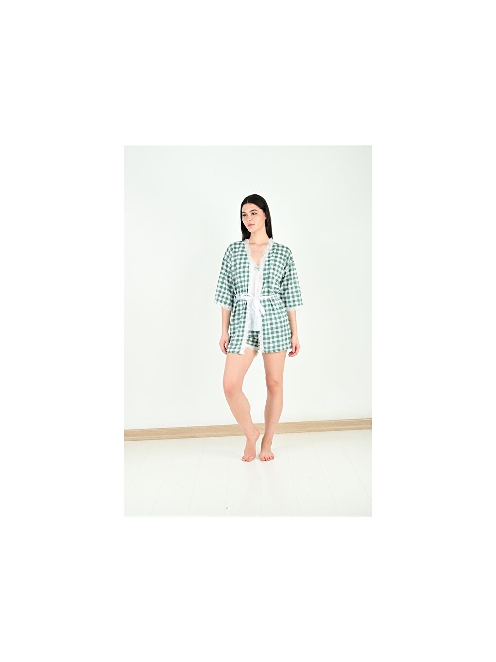 Yeşil Beli Kuşaklı Dantel Detaylı Kadın Sabahlık-5