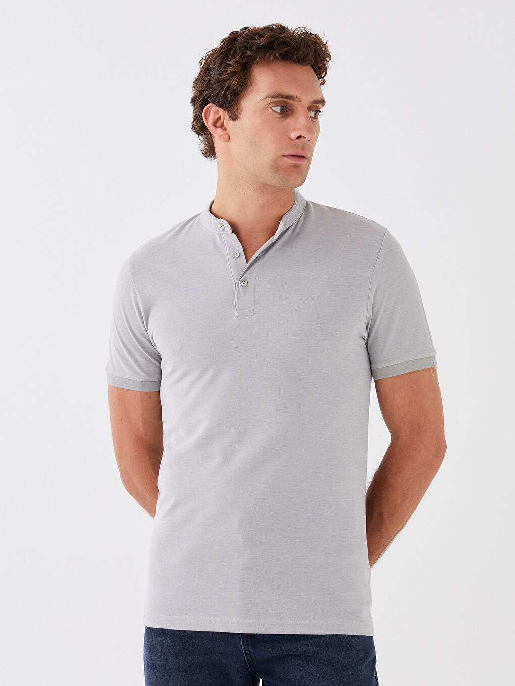 Gri Hakim Yaka Kısa Kolu Pike Tişört-1