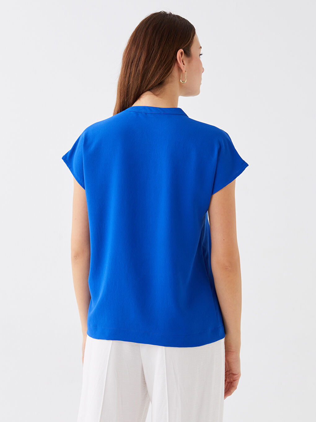 Mavi Kaçık Yaka Düz Kısa Kollu Kadın Bluz-4