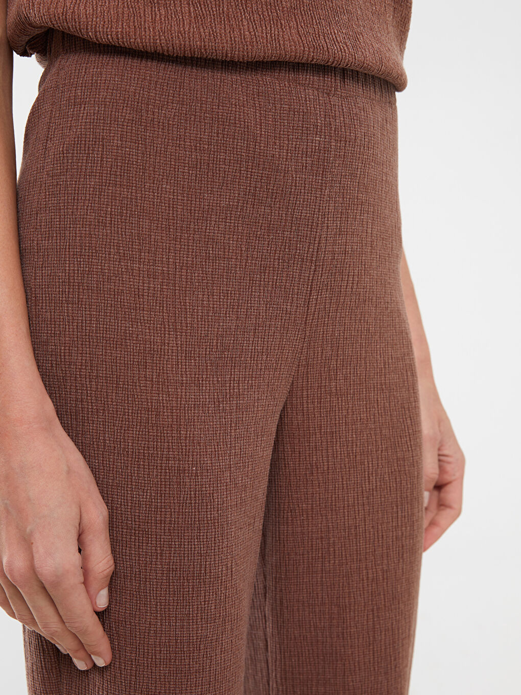 Kahverengi Beli Lastikli Düz Geniş Paça Kadın Eşofman Altı-2