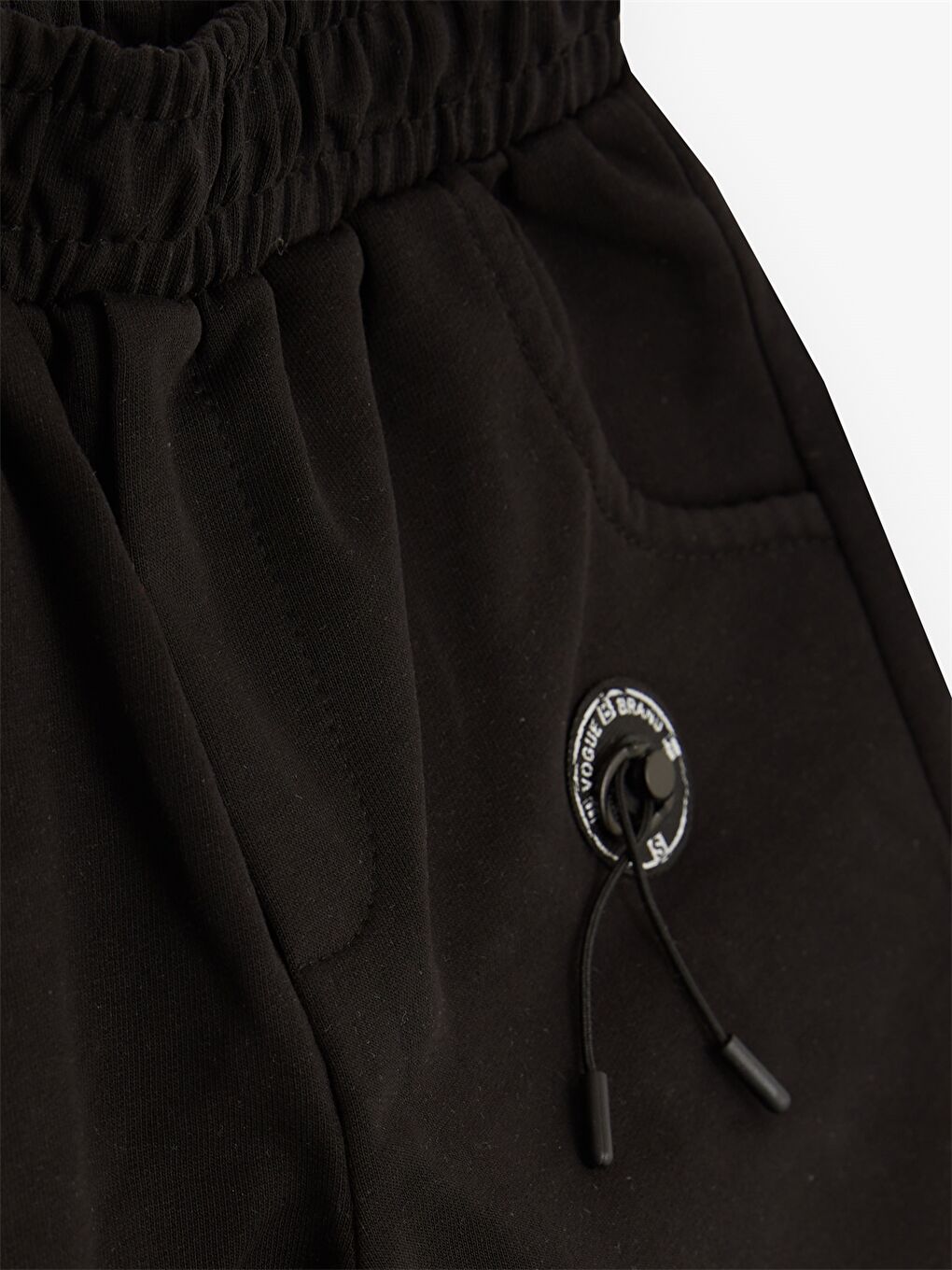 Siyah Beli Lastikli Erkek Çocuk Şort-2