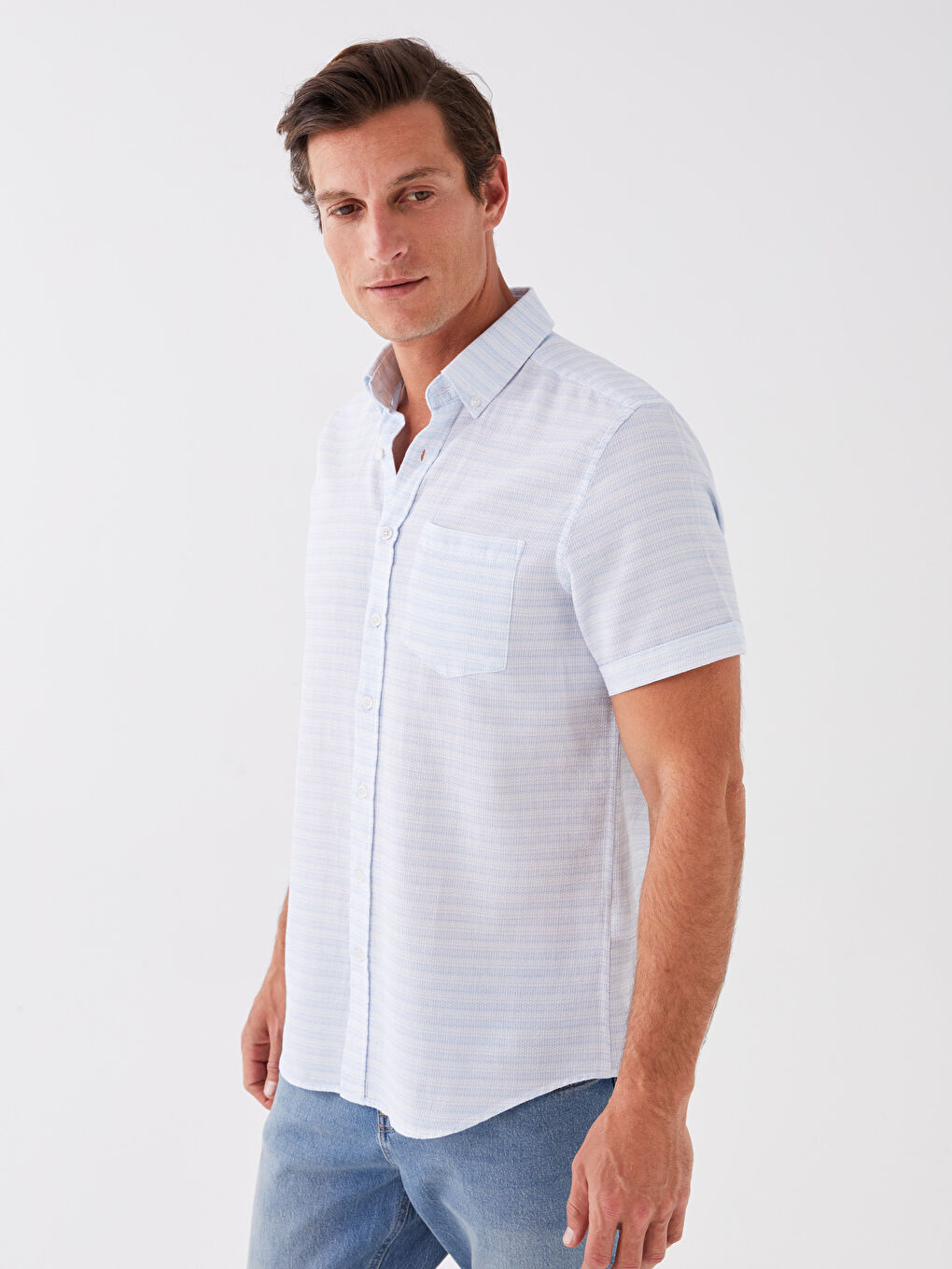 قميص رجالي بأكمام قصيرة وقصة عادية ونقشة-1