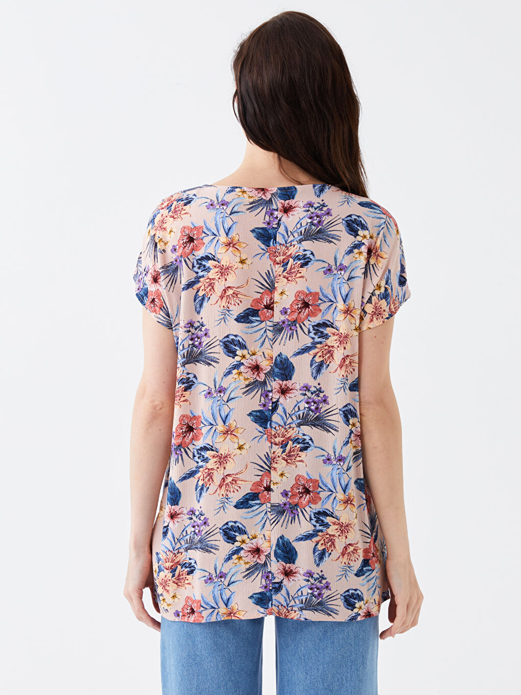 Pembe Kaçık Yaka Çiçekli Kısa Kollu Kadın Bluz-3