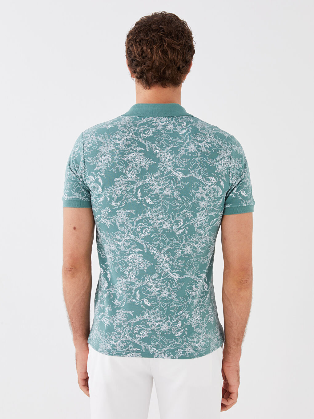 تي شيرت بياقة بولو كم قصير منقوش بيكيه للرجال-4