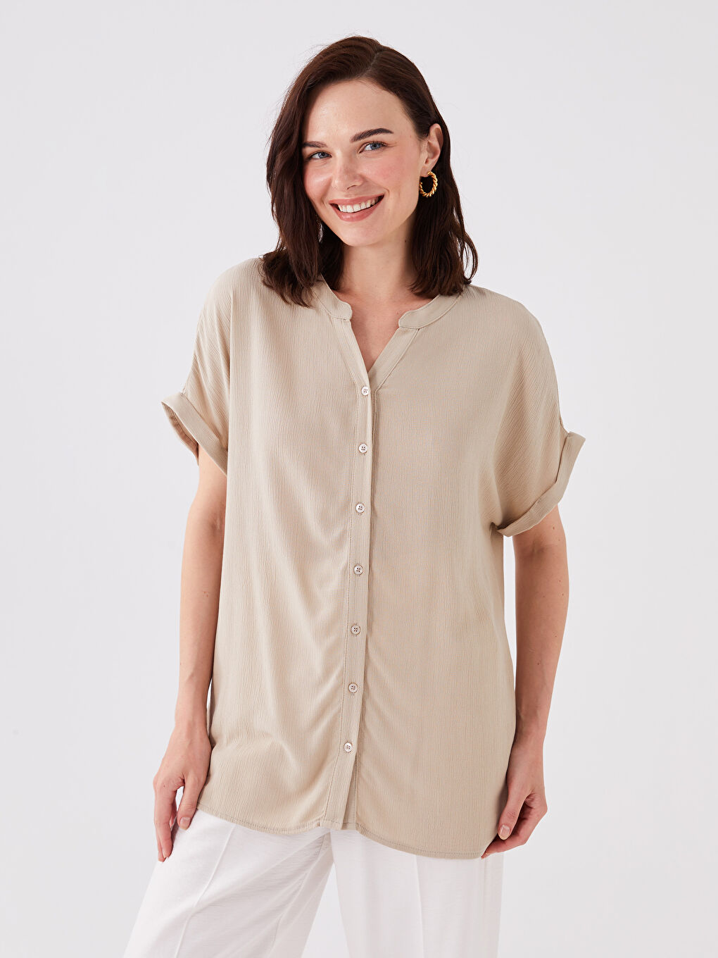 Блузка с вырезом с выемкой, однотонная, с коротким рукавом для женщин-1