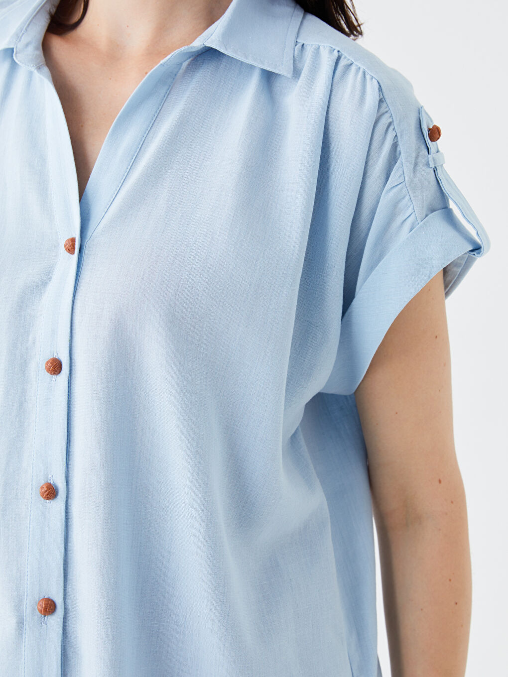 Mavi Düz Kısa Kollu Kadın Gömlek-4