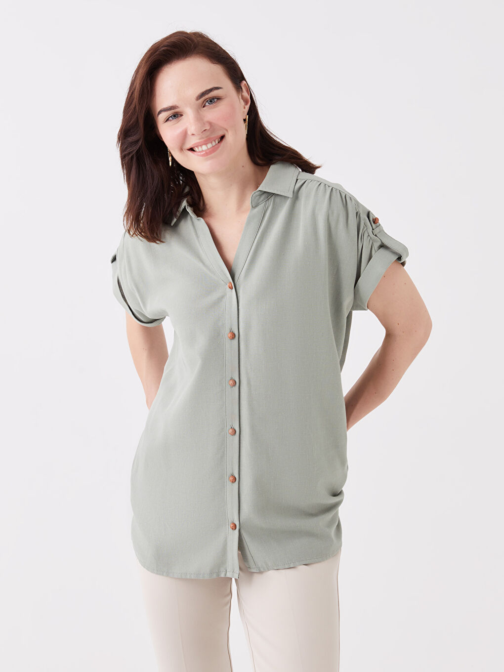 Haki Düz Kısa Kollu Kadın Gömlek-1