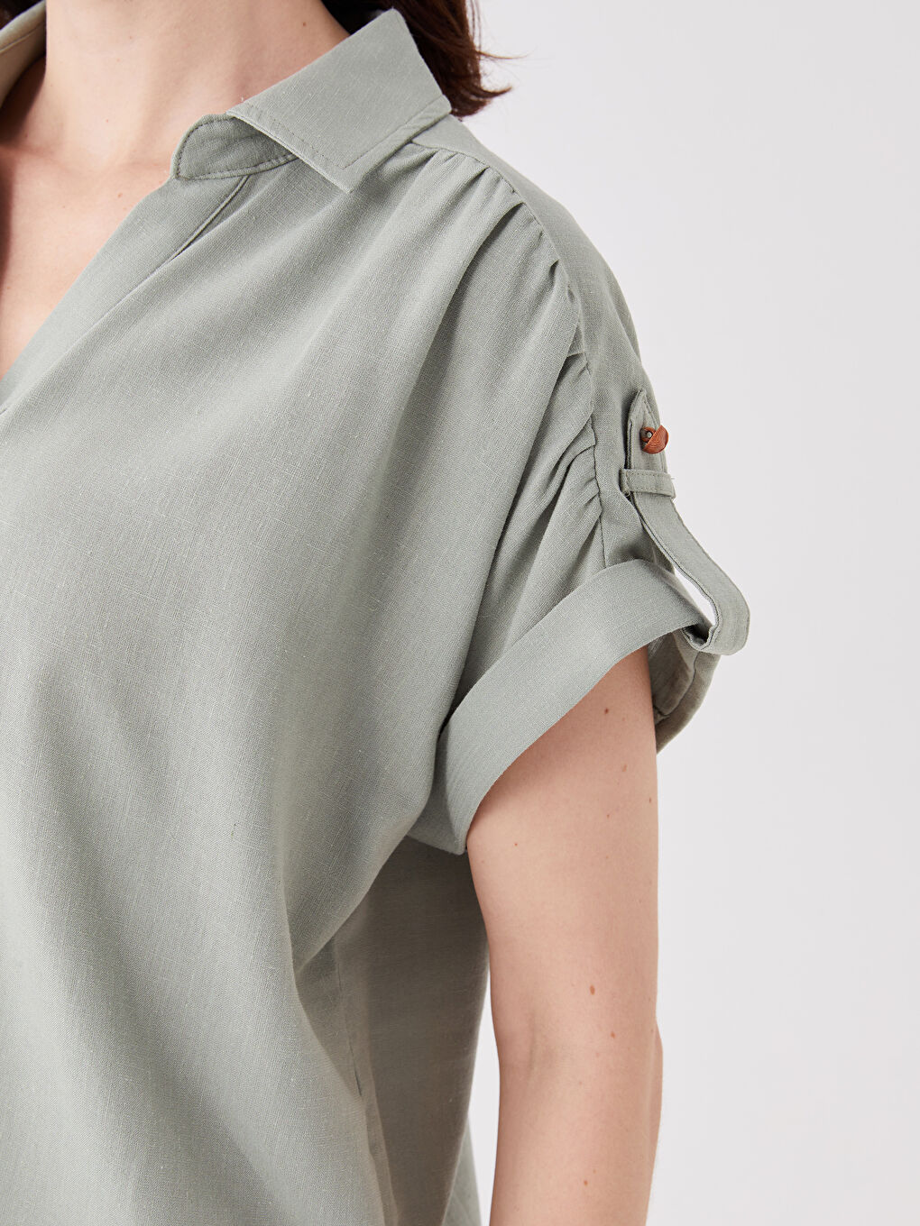 Haki Düz Kısa Kollu Kadın Gömlek-3