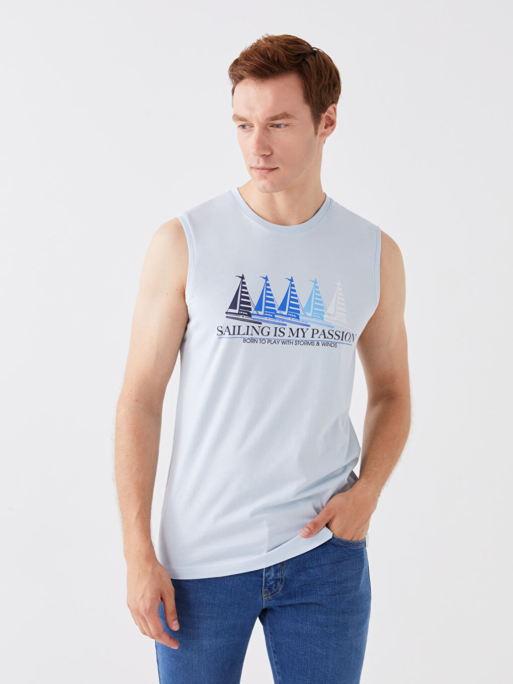 تيشيرت بدون أكمام مطبوع بياقة دائرية جيرسي للرجال-1