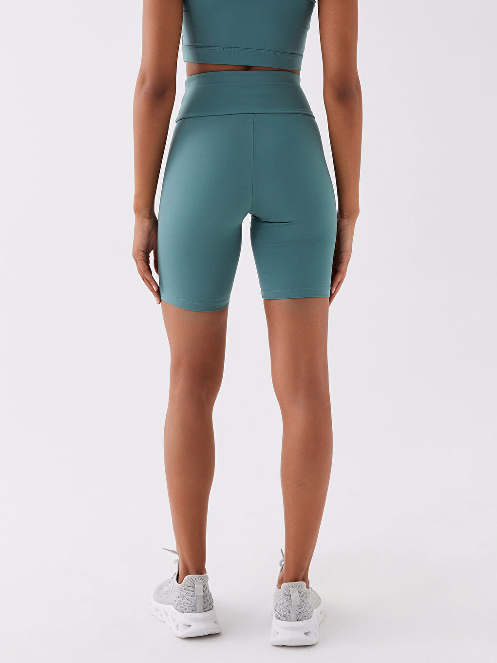 Yeşil Beli Lastikli Düz İnterlok Kadın Şort Tayt-4