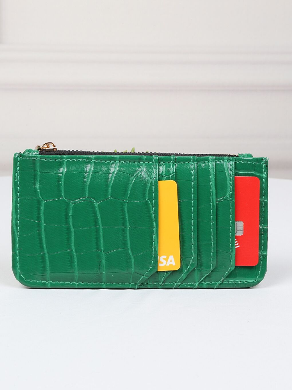 Yeşil Deri Görünümlü Kroko Desenli Kadın Cüzdan