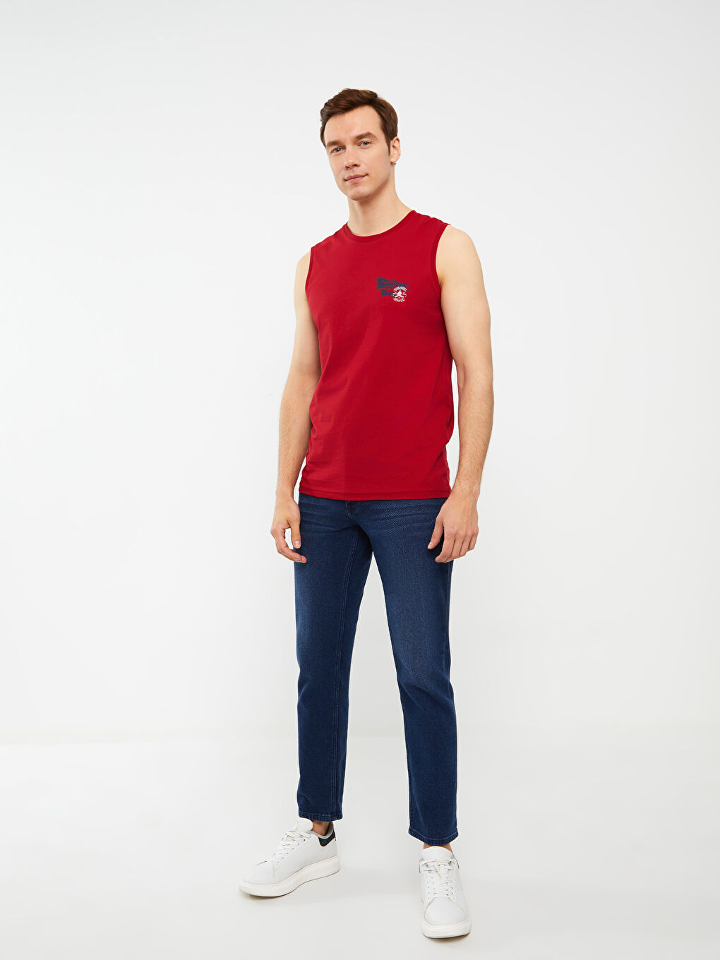 LCWAIKIKI Classic Crew Neck Printed Jersey Men's Sleeveless T-Shirt -S3K645Z8-HKD