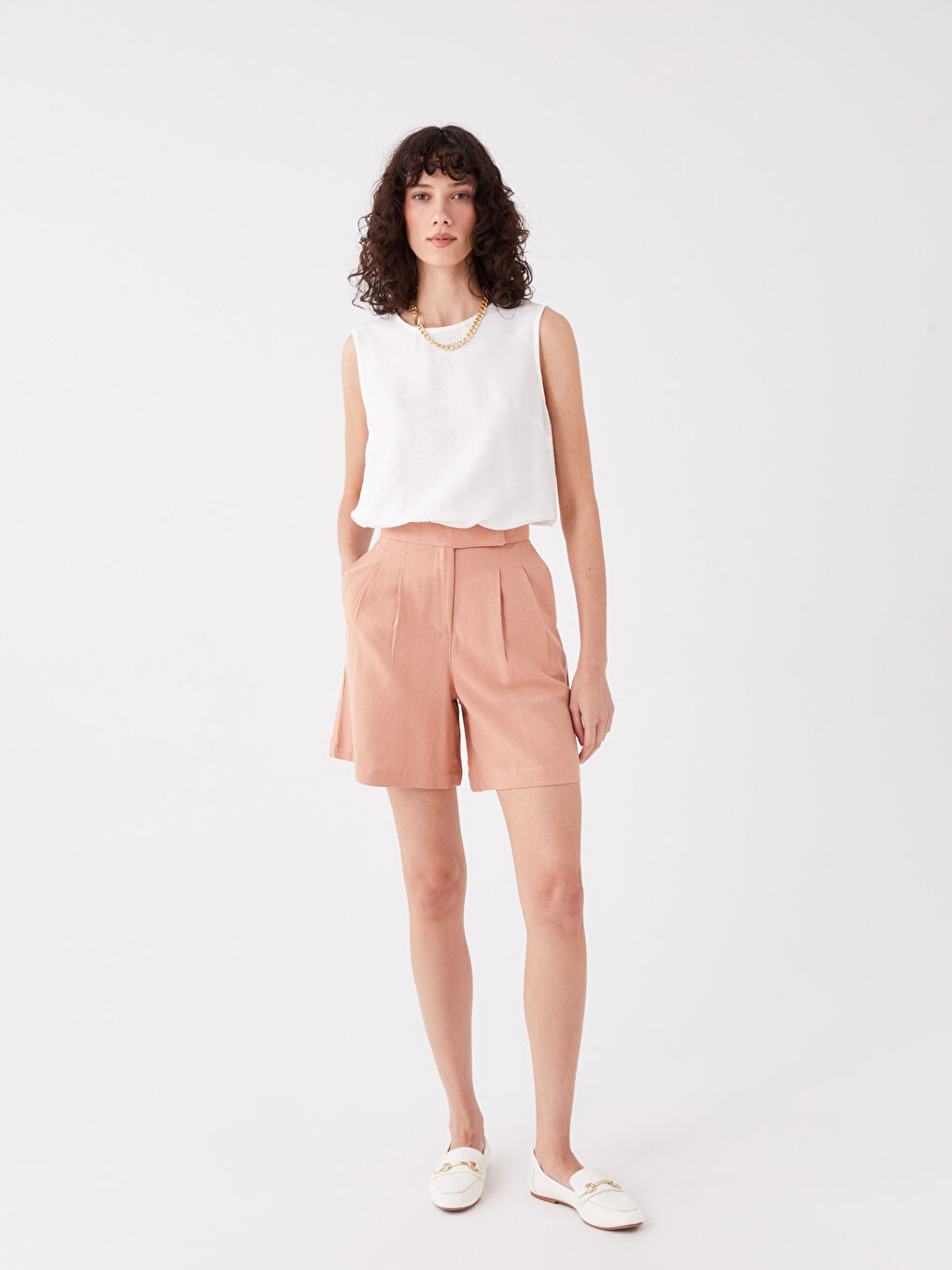Loose Fit Plain Linen Blend Women's Shorts