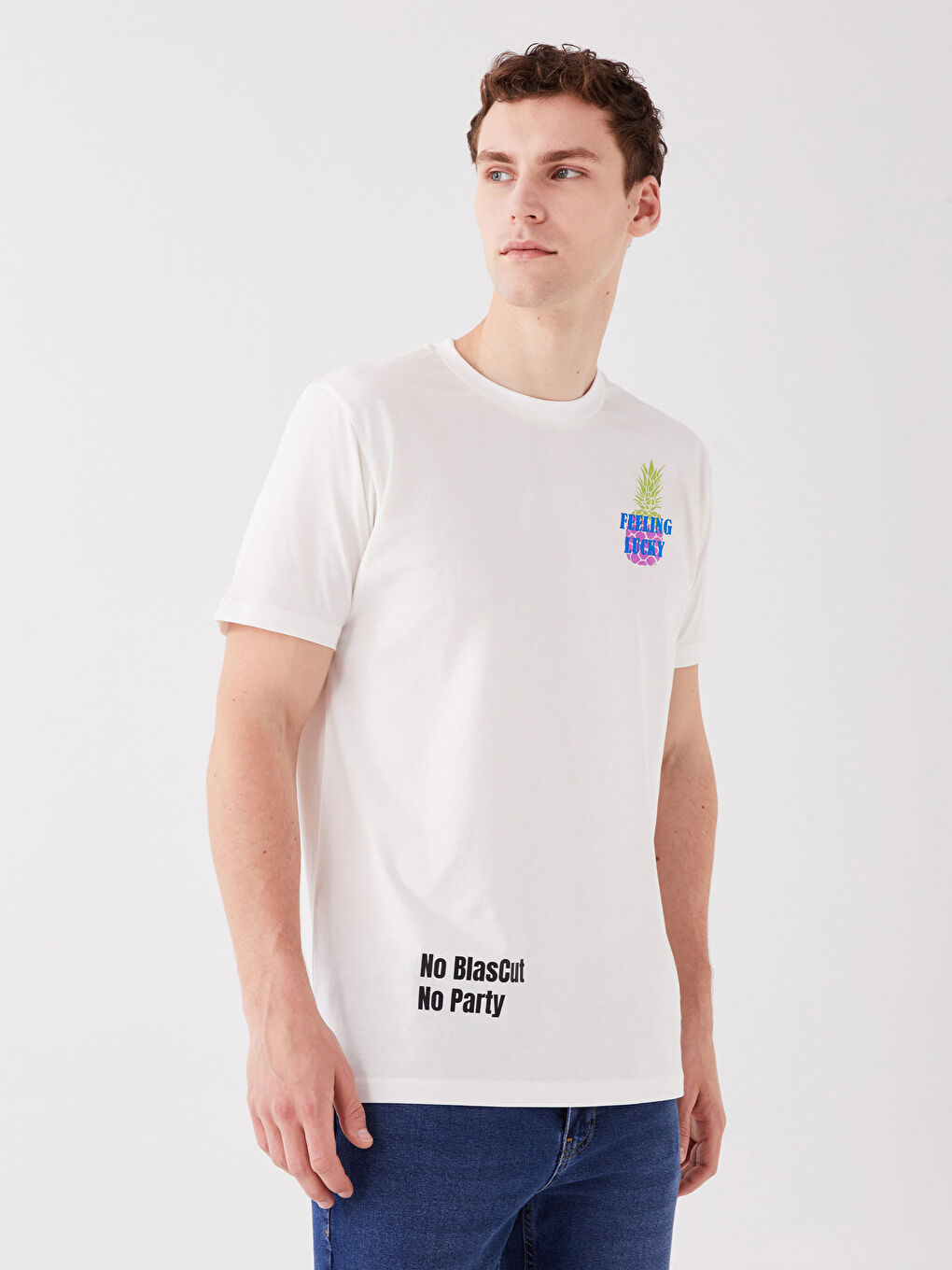 Beyaz Bisiklet Yaka Kısa Kollu Baskılı Penye Erkek Tişört