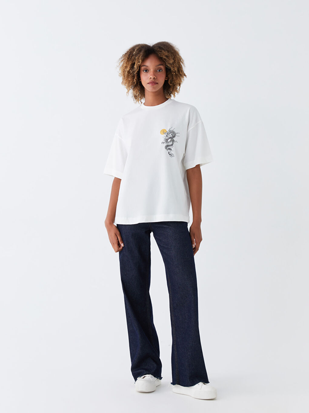 T-shirt à manches courtes imprimé à col rond pour femmes-1