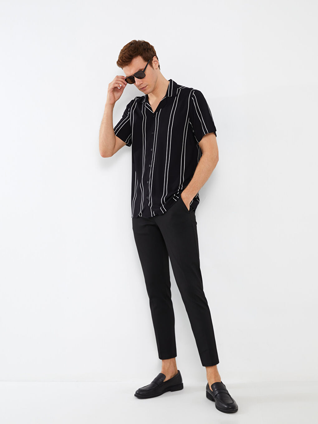 Siyah Dar Kalıp Erkek Chino Pantolon